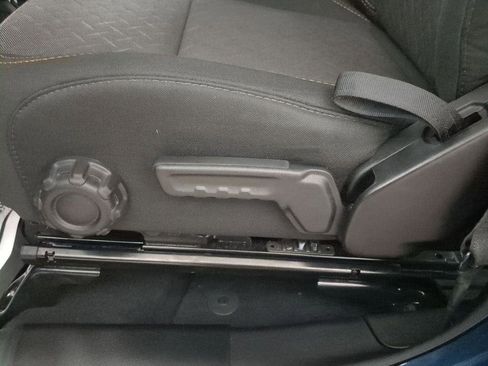 Used 2025 Jeep Gladiator Mojave w/ Convenience Group image 21