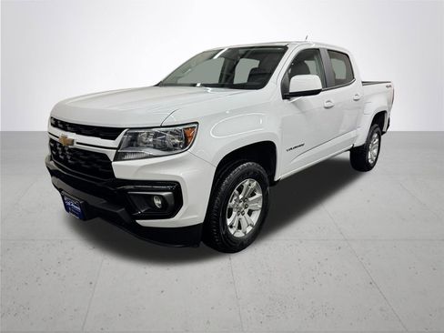 Used 2022 Chevrolet Colorado LT w/ LT Convenience Package image 2