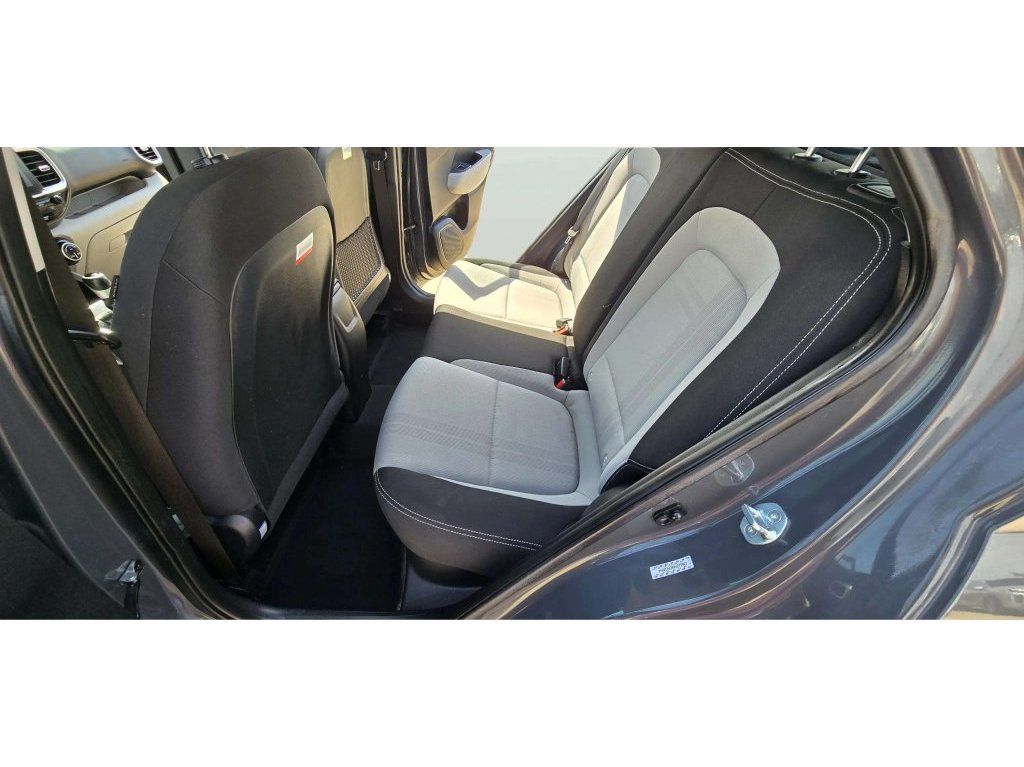 Used 2023 Hyundai Venue SEL w/ Cargo Package FWD image 16