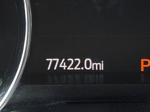 Used 2020 Ford F250 Lariat w/ Lariat Value Package image 11