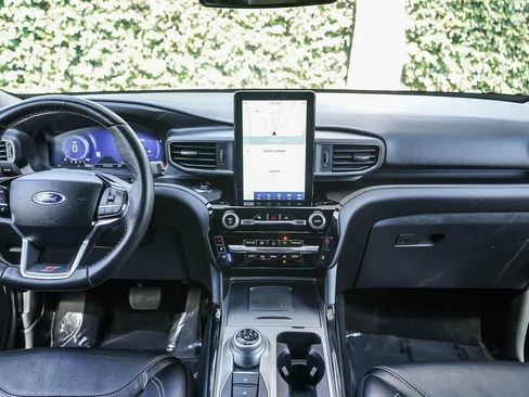 Used 2022 Ford Explorer ST w/ Equipment Group 401A AWD/4WD image 10