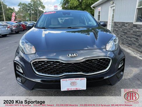 Used 2020 Kia Sportage LX AWD/4WD image 2