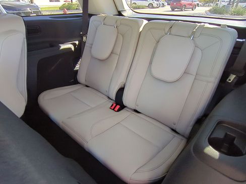 New 2026 Lincoln Aviator Reserve image 23