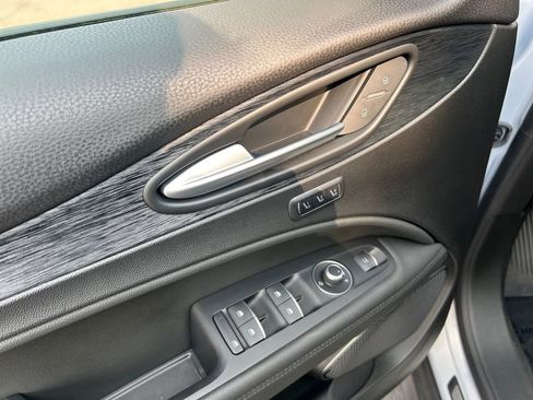 Used 2022 Alfa Romeo Stelvio Sprint image 24