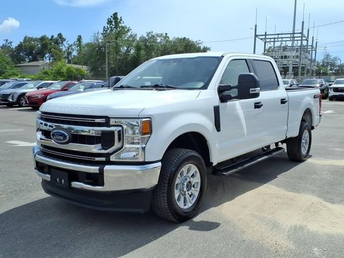 Used 2022 Ford F250 XLT AWD/4WD image 3