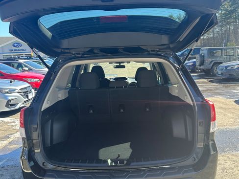 Used 2021 Subaru Forester Premium image 8