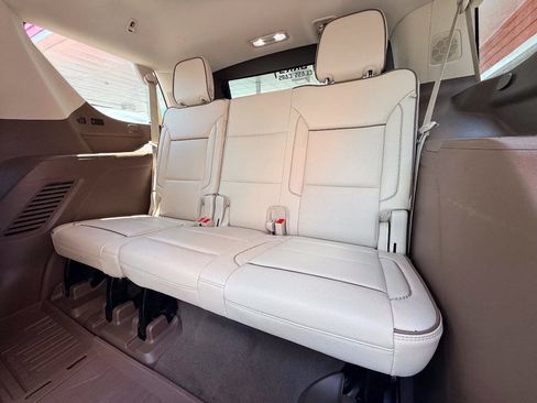 Used 2022 GMC Yukon Denali AWD/4WD image 38
