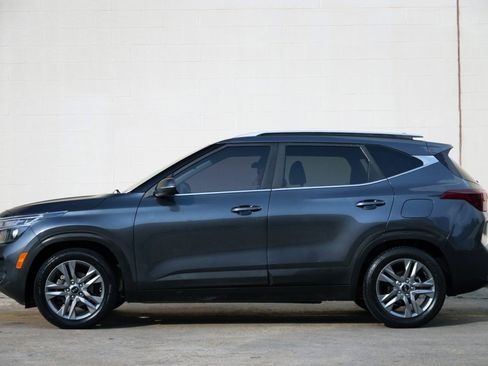 Used 2021 Kia Seltos S FWD image 8