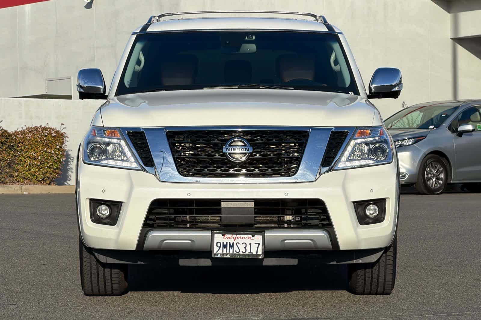 Used 2017 Nissan Armada Platinum w/ Interior Lighting Package AWD/4WD image 10