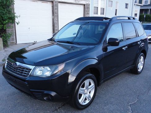 Used 2010 Subaru Forester 2.5X Premium AWD/4WD image 3