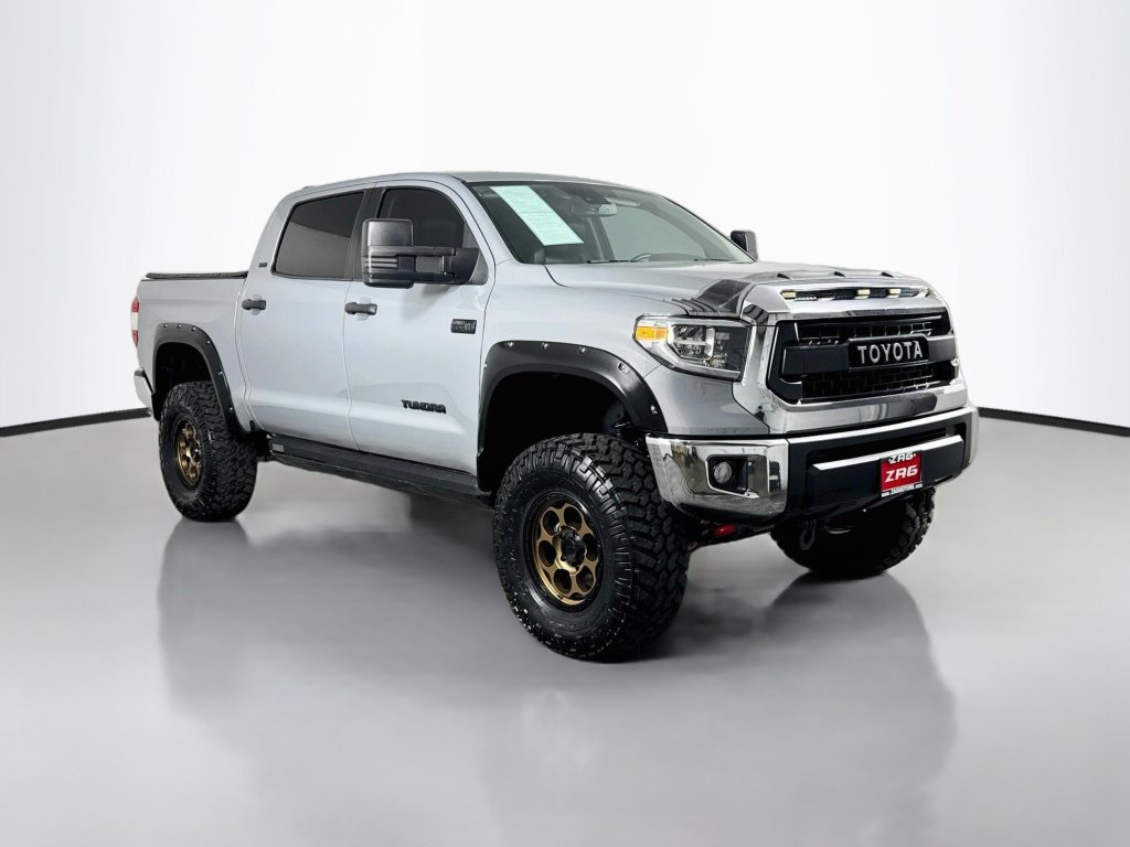 Used 2021 Toyota Tundra SR5 w/ SR5 Leather Package AWD/4WD image 7