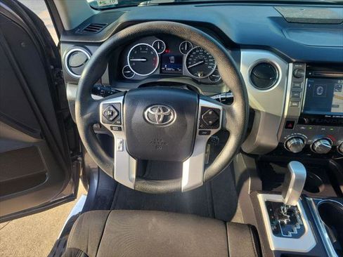 Certified 2017 Toyota Tundra SR5 image 20