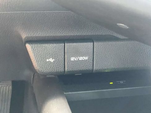 Used 2022 Toyota Camry XSE w/ Navigation Package FWD image 29