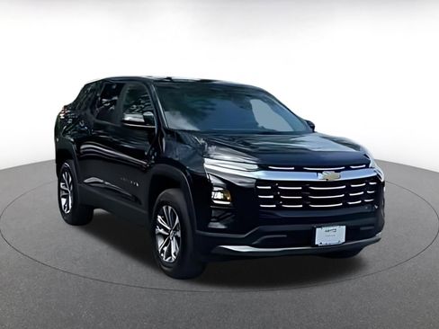 Used 2025 Chevrolet Equinox LT image 14