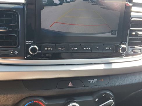 Used 2021 Kia Rio S FWD image 28