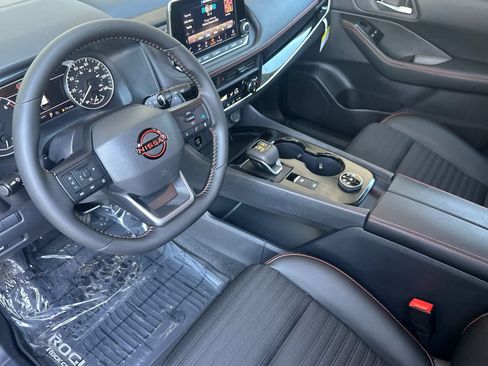 New 2026 Nissan Rogue SV AWD/4WD image 11