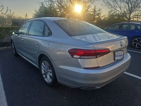 Used 2020 Volkswagen Passat 2.0T S image 6