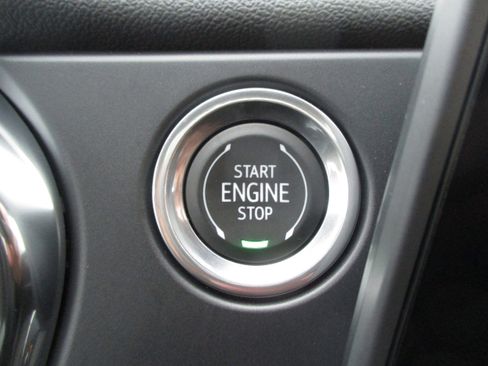 Used 2024 Chevrolet Blazer LT w/ Convenience Package image 18