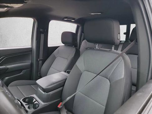 Used 2024 Chevrolet Colorado Trail Boss w/ Technology Package image 11