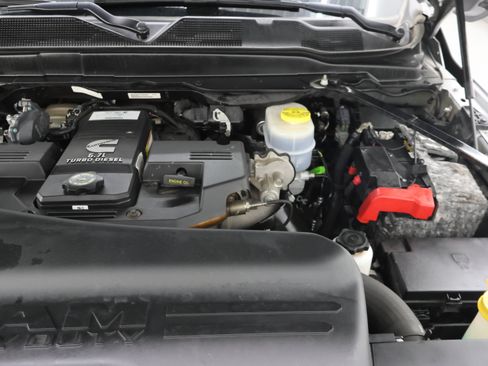 Used 2020 RAM 2500 Big Horn w/ Level 2 Equipment Group AWD/4WD image 18