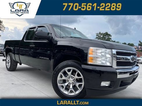 Used 2011 Chevrolet Silverado 1500 LT w/ All-Star Edition RWD image 1