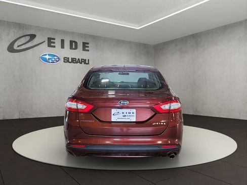 Used 2015 Ford Fusion SE image 6