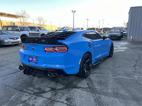 Used 2022 Chevrolet Camaro SS image 3