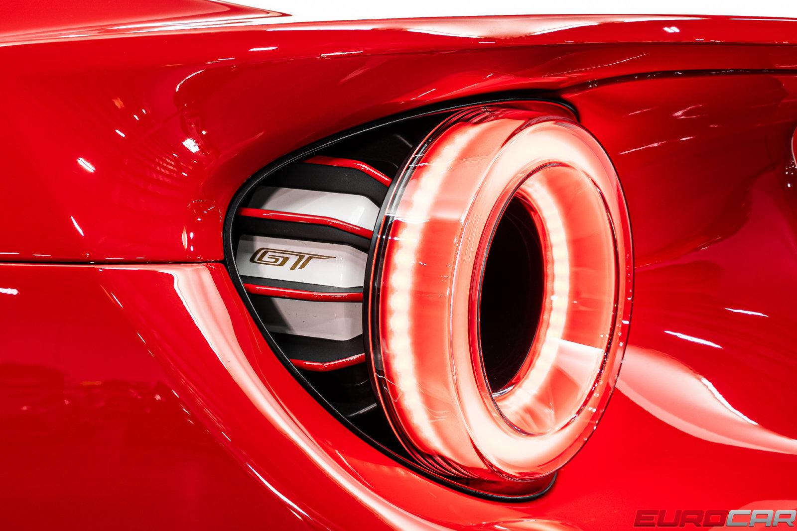 Used 2022 Ford GT Heritage Edition RWD image 32
