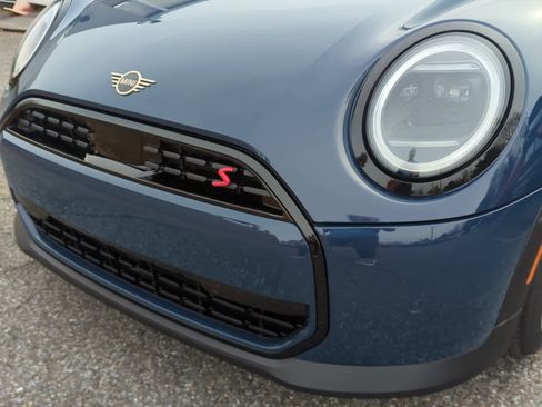 Used 2025 MINI Cooper S image 3