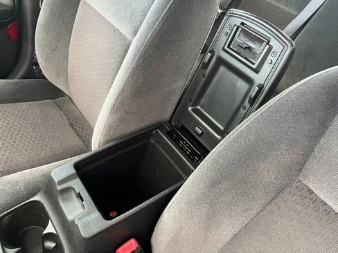 Used 2011 Chevrolet Impala LT image 23