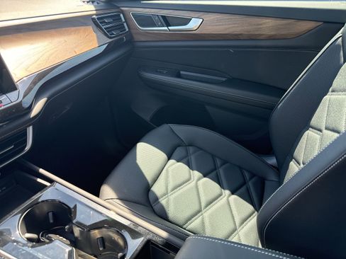 New 2026 Volkswagen Atlas SE image 20