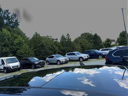 Used 2017 Porsche Cayenne S Platinum w/ Premium Package (PJW) AWD/4WD image 14