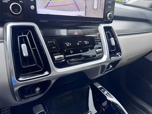 Used 2022 Kia Sorento SX image 23