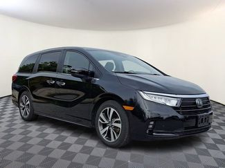 Used 2023 Honda Odyssey Touring video 1