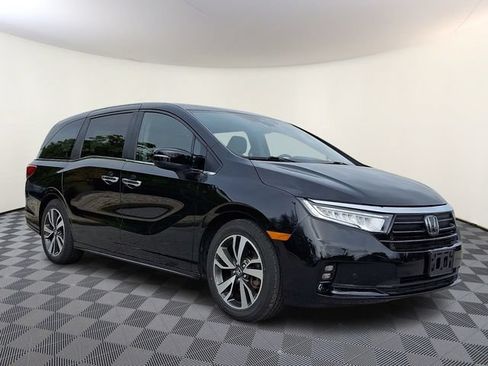 Used 2023 Honda Odyssey Touring image 1