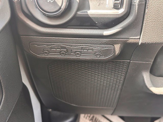Used 2024 Jeep Wrangler Unlimited Rubicon AWD/4WD image 19