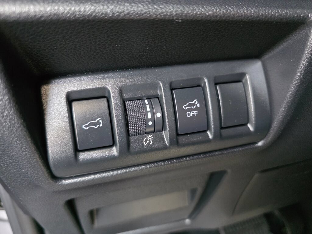 Used 2020 Subaru Outback Onyx Edition XT AWD/4WD image 18