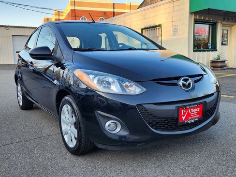 Used 2014 MAZDA MAZDA2 Touring image 4