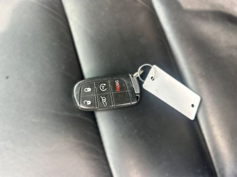 Used 2018 Dodge Durango GT w/ Premium Group AWD/4WD image 34