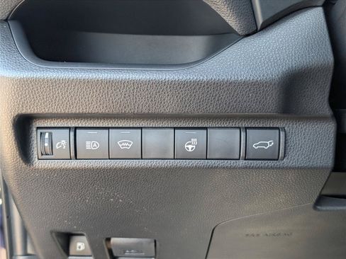 Used 2024 Toyota RAV4 SE w/ Weather & Moonroof Package AWD/4WD image 24