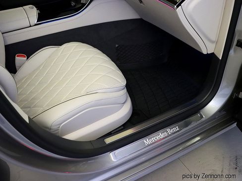 Used 2024 Mercedes-Benz S 580 4MATIC Sedan image 37