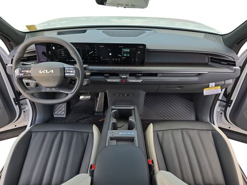 New 2026 Kia EV9 GT-Line AWD/4WD image 9