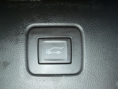 Used 2024 Buick Envista Sport Touring w/ Convenience I Package image 12