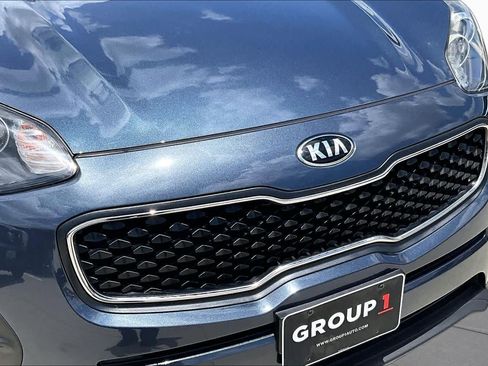 Used 2018 Kia Sportage LX FWD image 28