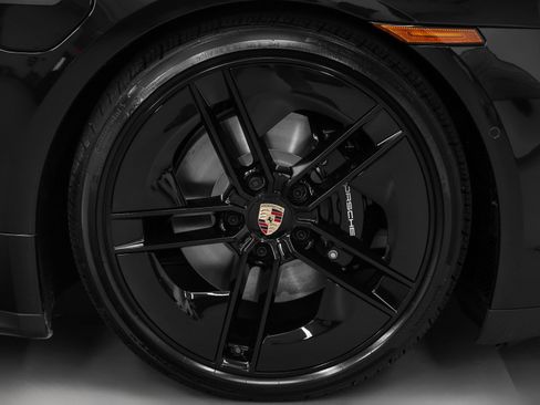 New 2026 Porsche Taycan image 15