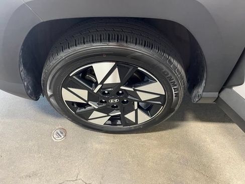 Used 2024 Hyundai Kona SEL AWD/4WD image 30