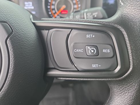Used 2024 Jeep Wrangler Sport AWD/4WD image 26