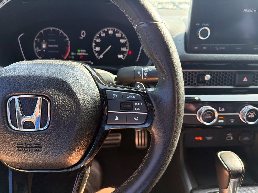 Used 2023 Honda Civic Sport image 19