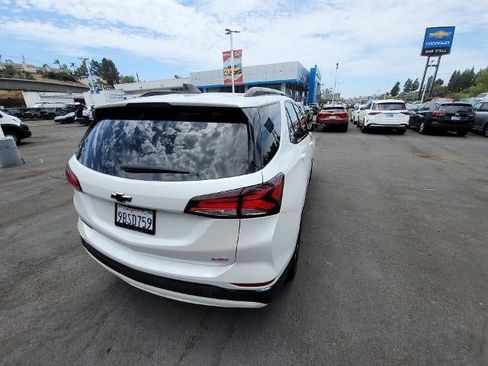 Used 2022 Chevrolet Equinox RS FWD image 8
