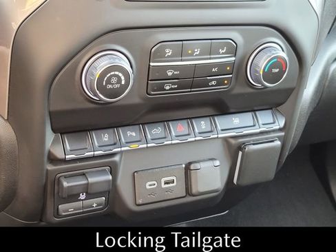 Used 2024 Chevrolet Silverado 2500 Custom w/ Custom Value Package image 28